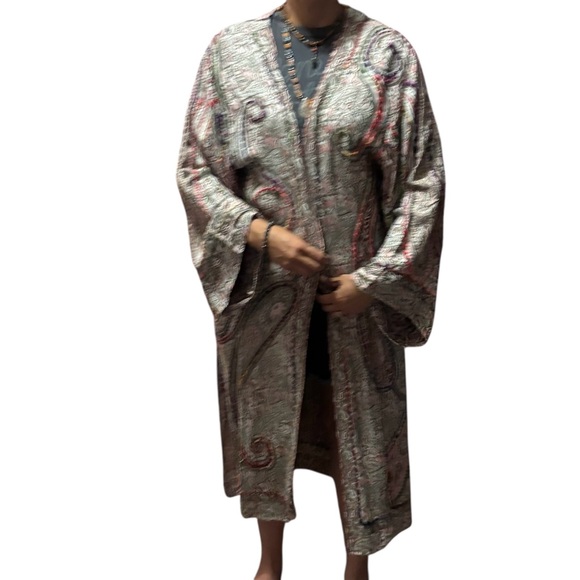 46. Raj Multicolor Paisley Kimono - Picture 6 of 6